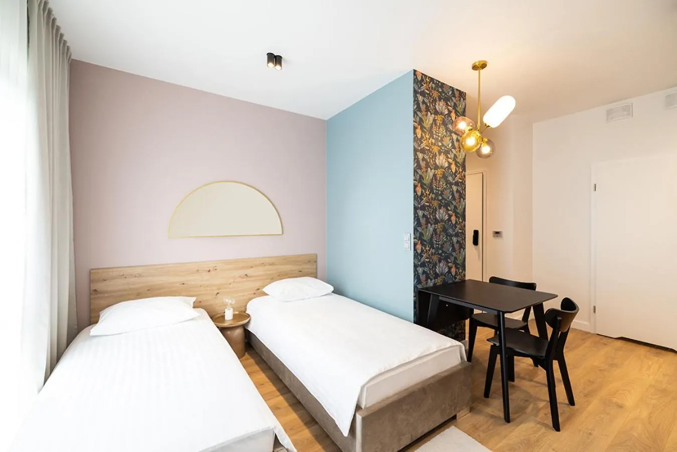 Hotel apartamentowy B85 Suites Warszawa